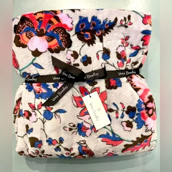 Vera Bradley Bedding Vera Bradley Vineyard Floral X 50